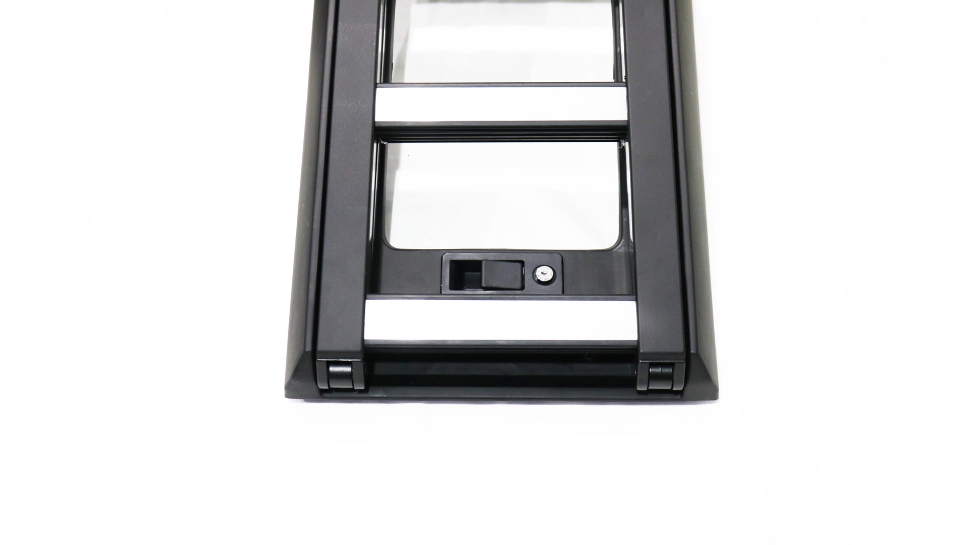Land Rover Defender Roof Access Ladder VPLER0196 — original image 5