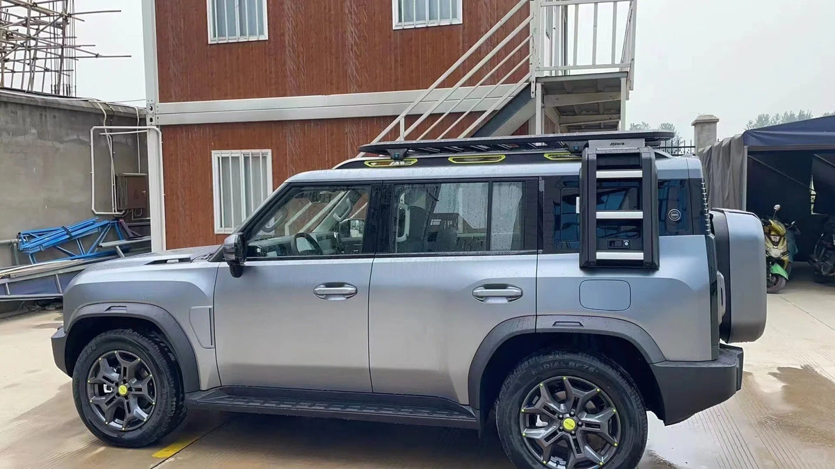 Jetour T2 Rear Ladder – Defender Design (Silver) – AUTO SPORTS CAR CARE (view 4)