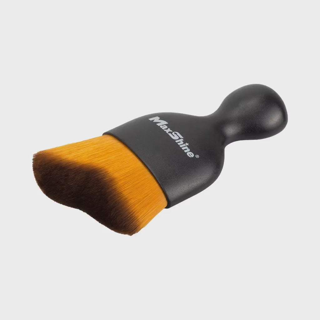 MaxShine Handheld Ultra Soft Detailing Brush – 704621 - product showcase video (MaxShine) | AUTO SPORTS CAR CARE